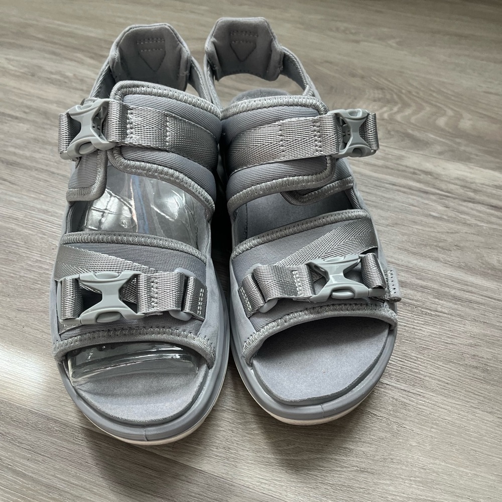 Ecco Women's Gray Sandals